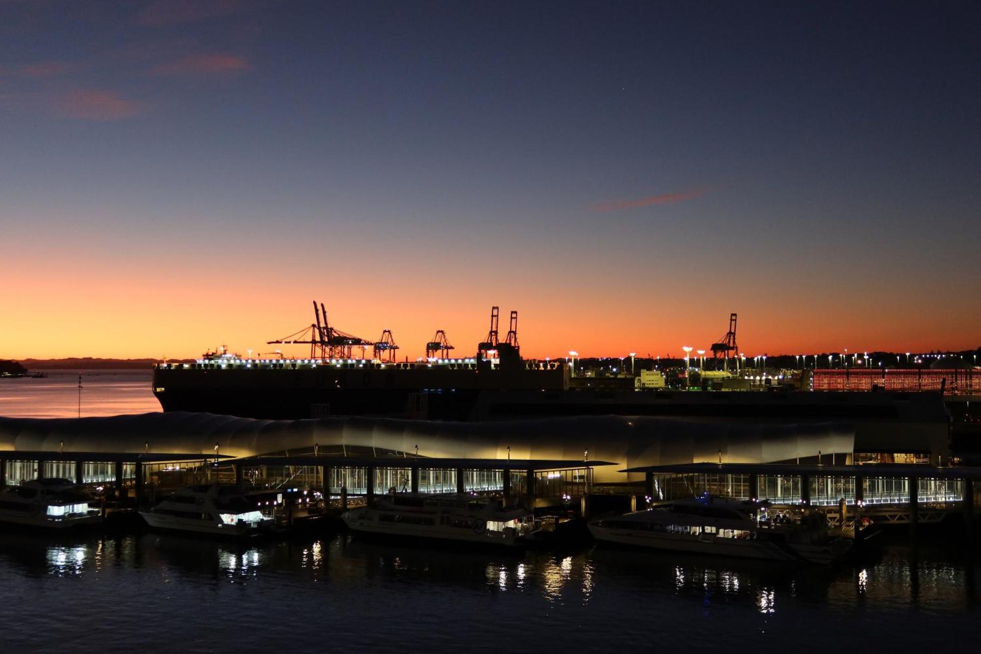 Penthouse Apartment With Stunning Harbour Views Auckland Exteriör bild